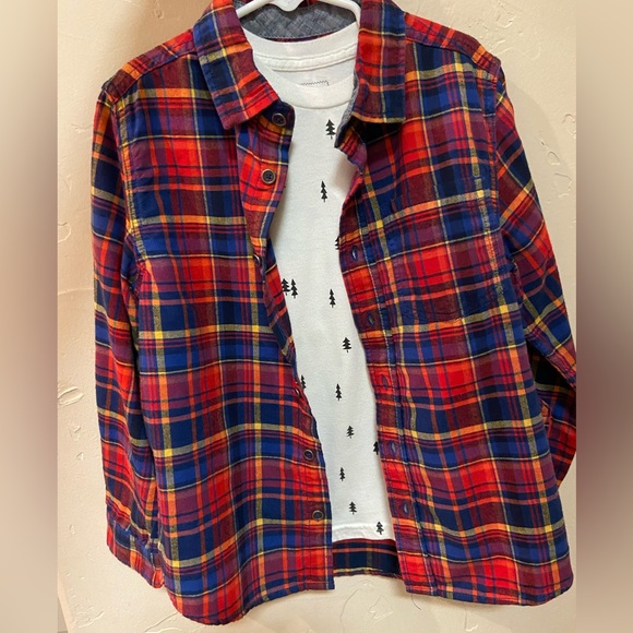 CHRISTMAS BUNDLE #2: 3 fun & festive boys shirts to mix & match - Picture 8 of 12